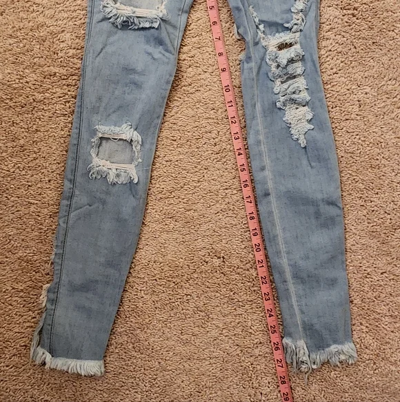 Vibrant Women's Sky Blue Ripped Boyfriend Jeans Sz.7 - Picture 7 of 8
